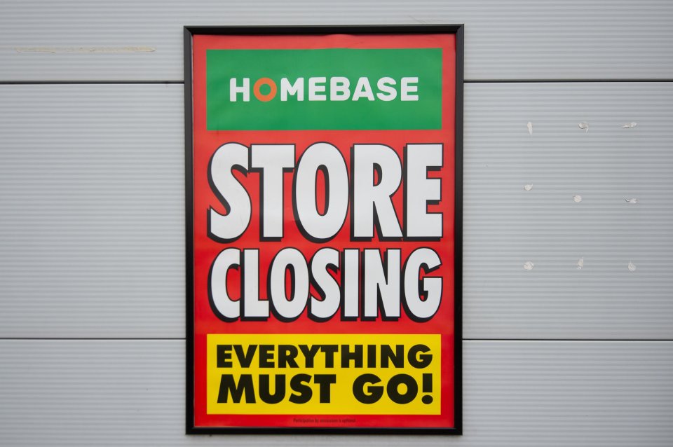 Store closing sign for Homebase.