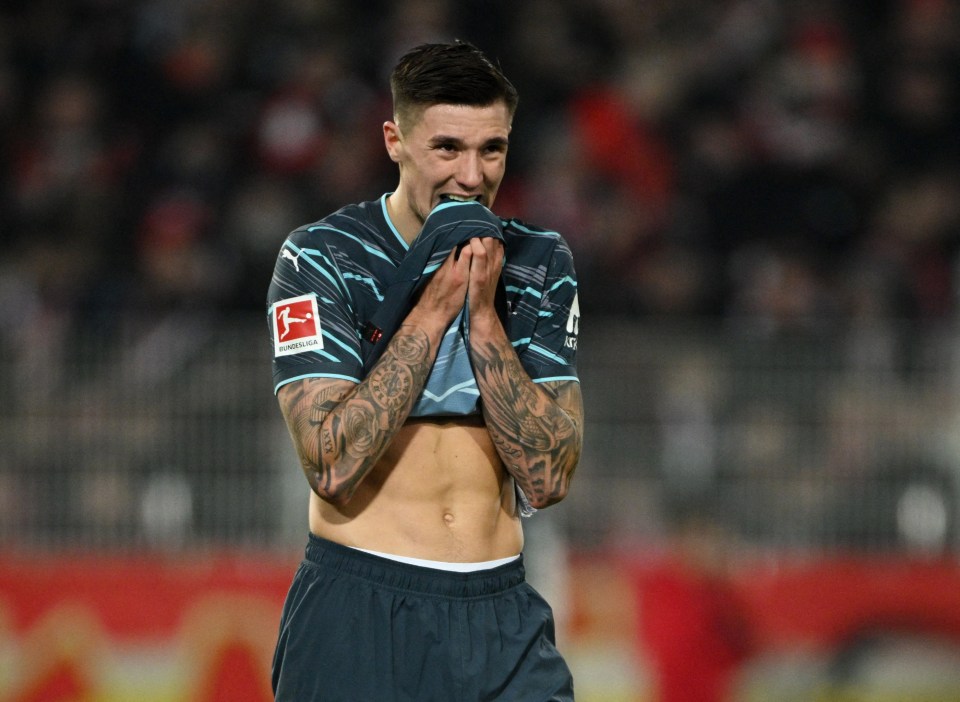 RB Leipzig's Benjamin Sesko reacts during a soccer match.