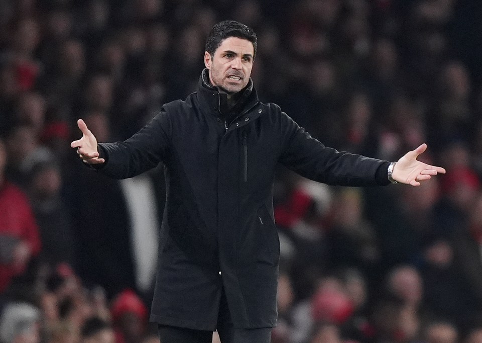 Mikel Arteta, Arsenal manager, gesturing during a game.