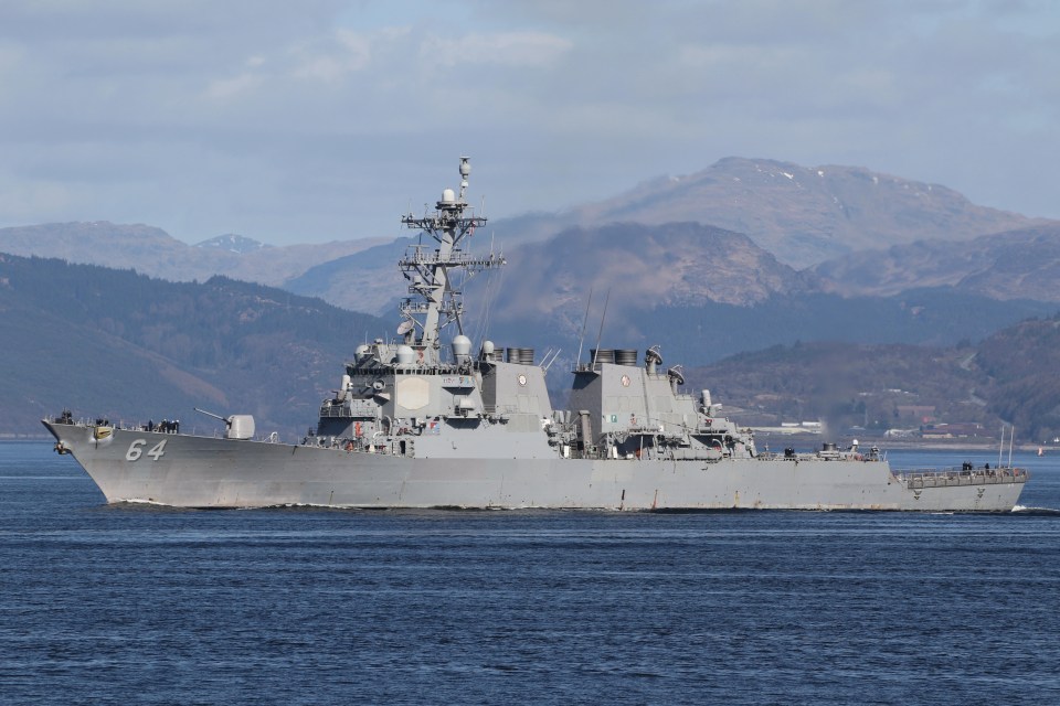 USS Carney (DDG-64), an Arleigh Burke-class destroyer, at sea.