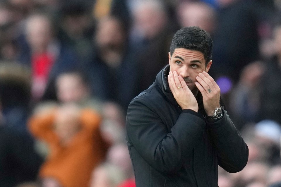 Mikel Arteta reacting during a soccer match.