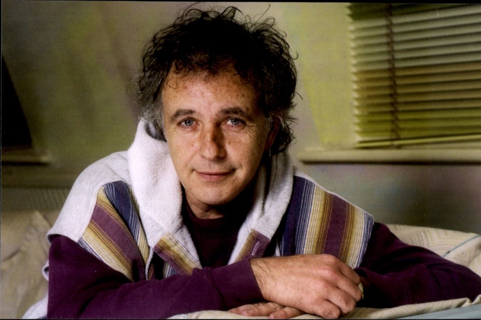 Portrait of David Essex.