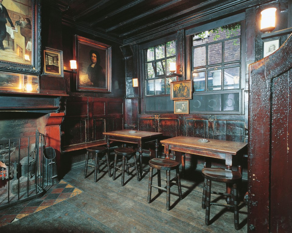 Interior of Ye Olde Cheshire Cheese Pub in London.