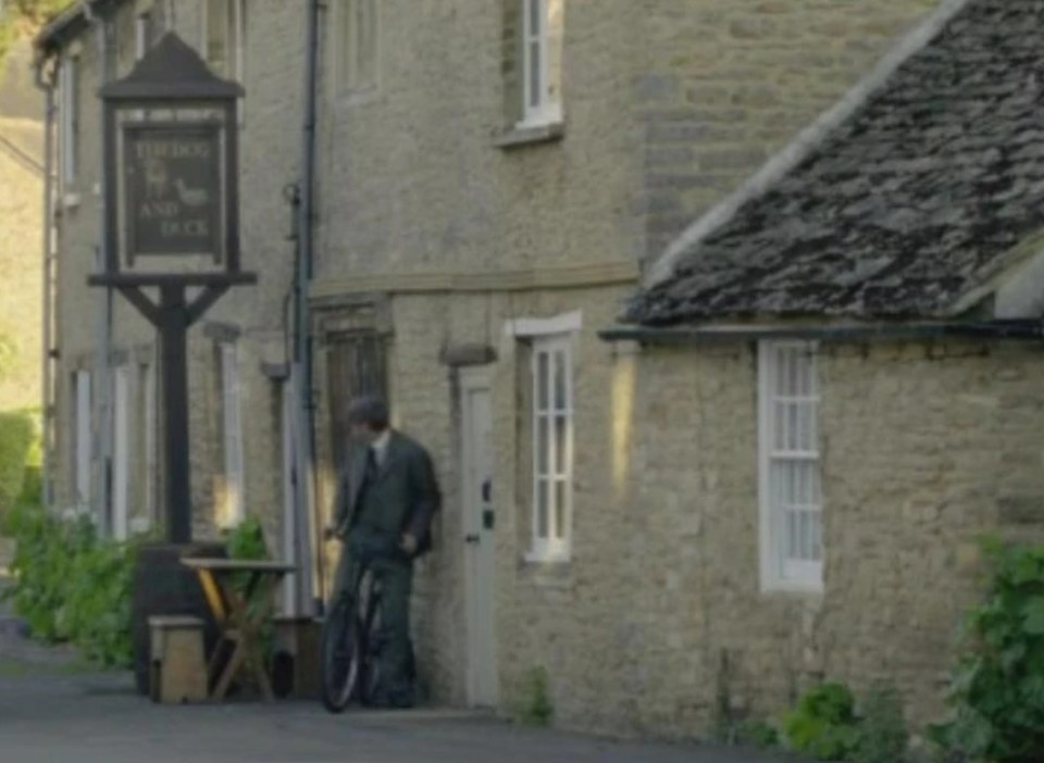 The Dog and Duck pub in Downton Abbey.