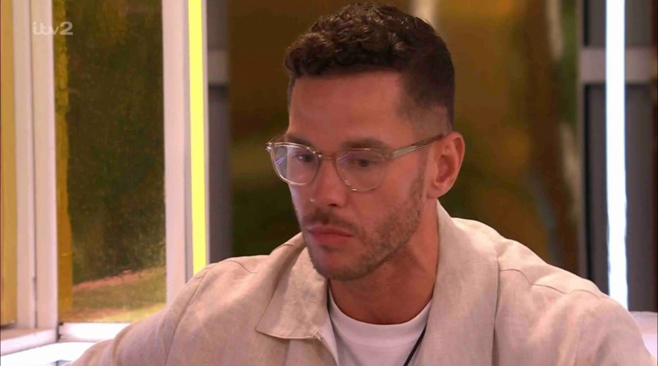 Scott Thomas from Love Island All Stars looking pensive.