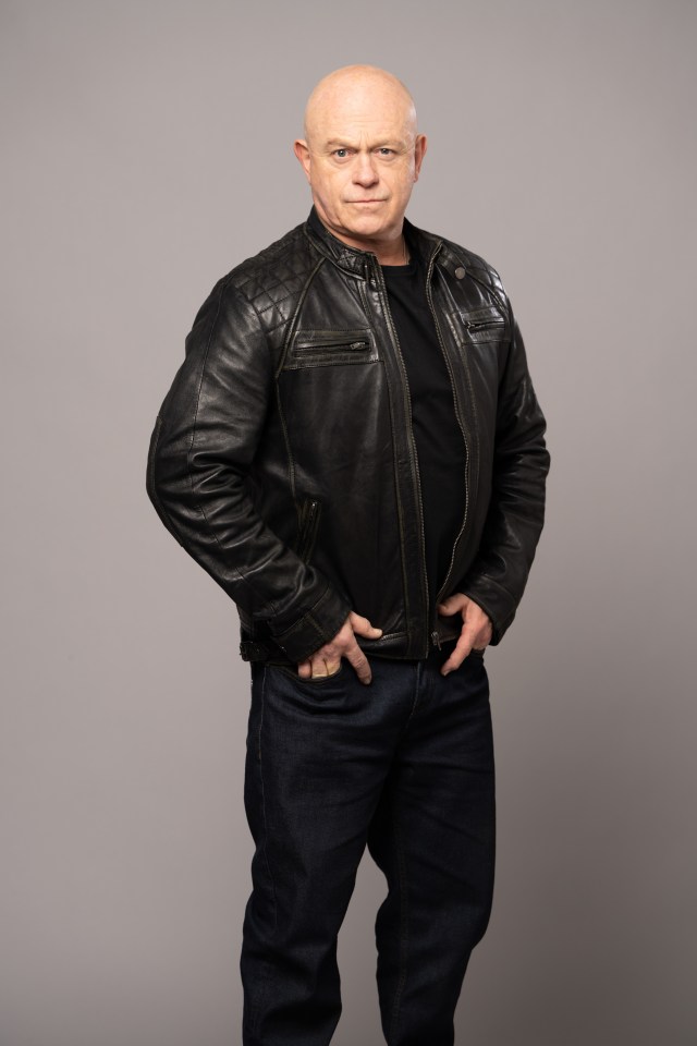 Ross Kemp in a black leather jacket.