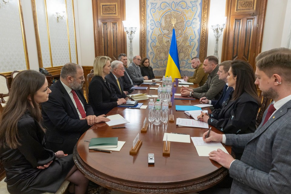 Meeting between Ukrainian and US officials in Kyiv.