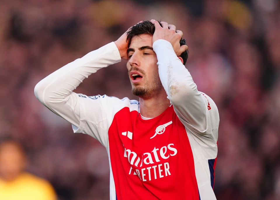 Kai Havertz in Arsenal jersey looking distressed.