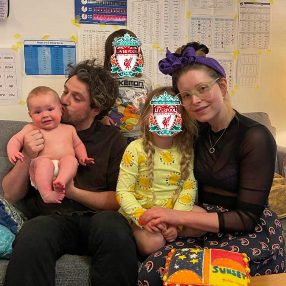 Jessie Cave with her family.