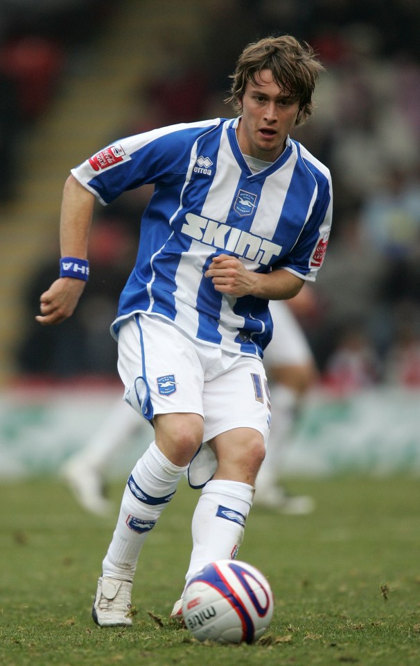 Jake Robinson of Brighton & Hove Albion playing soccer.