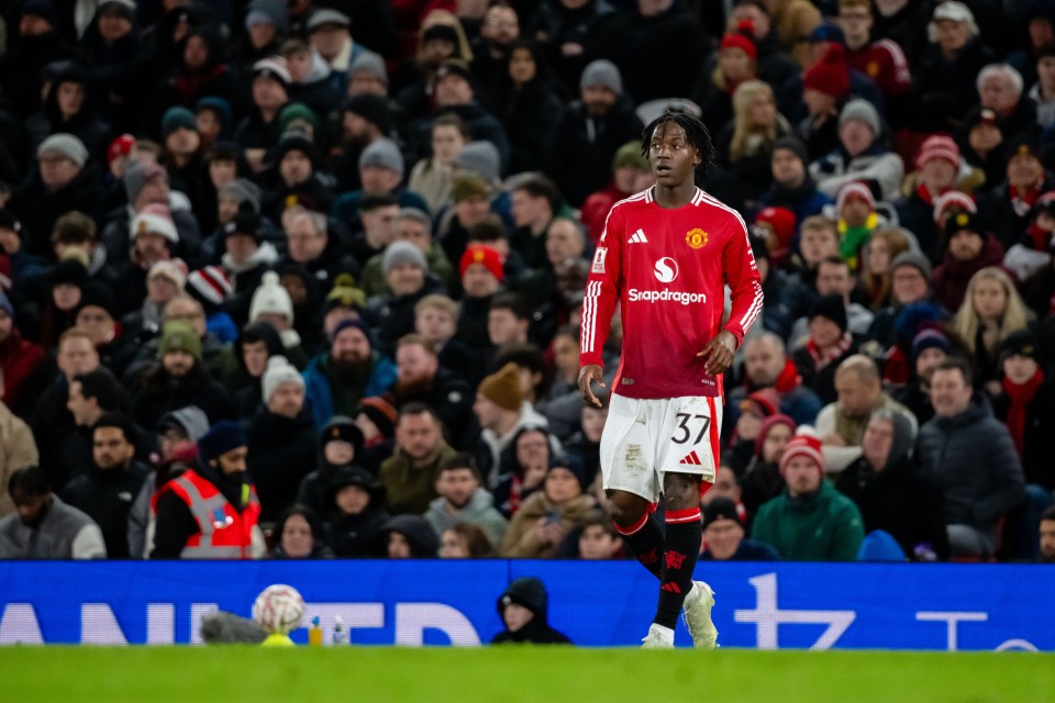 Kobbie Mainoo of Manchester United in action.