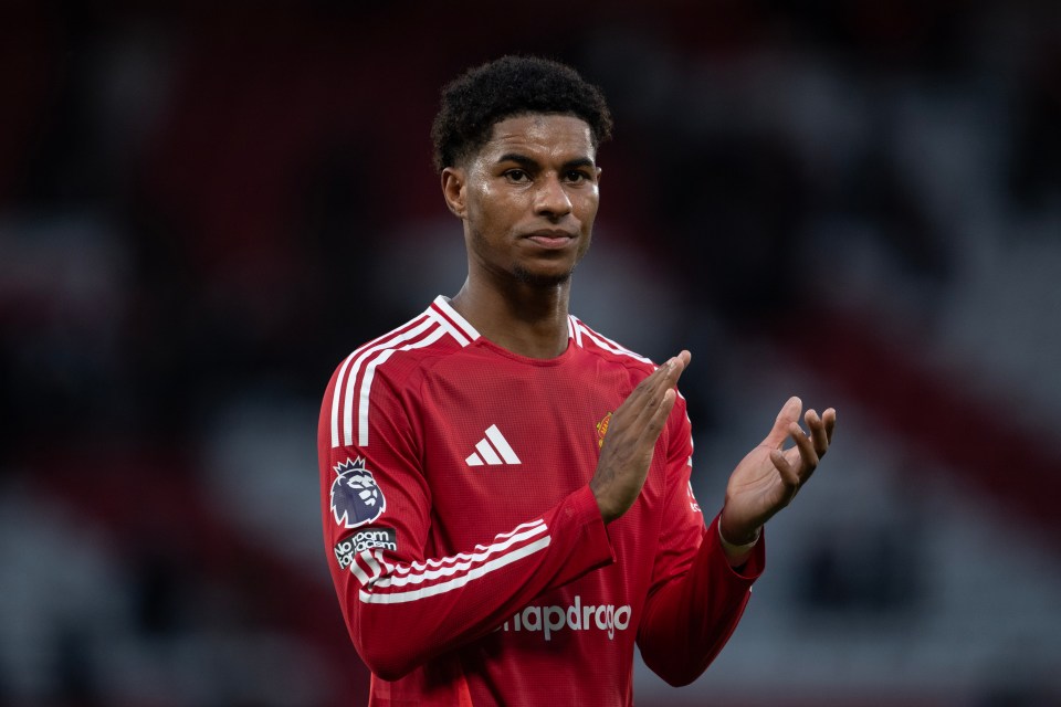 Marcus Rashford of Manchester United applauding.