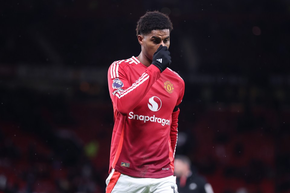 Marcus Rashford of Manchester United looking dejected.