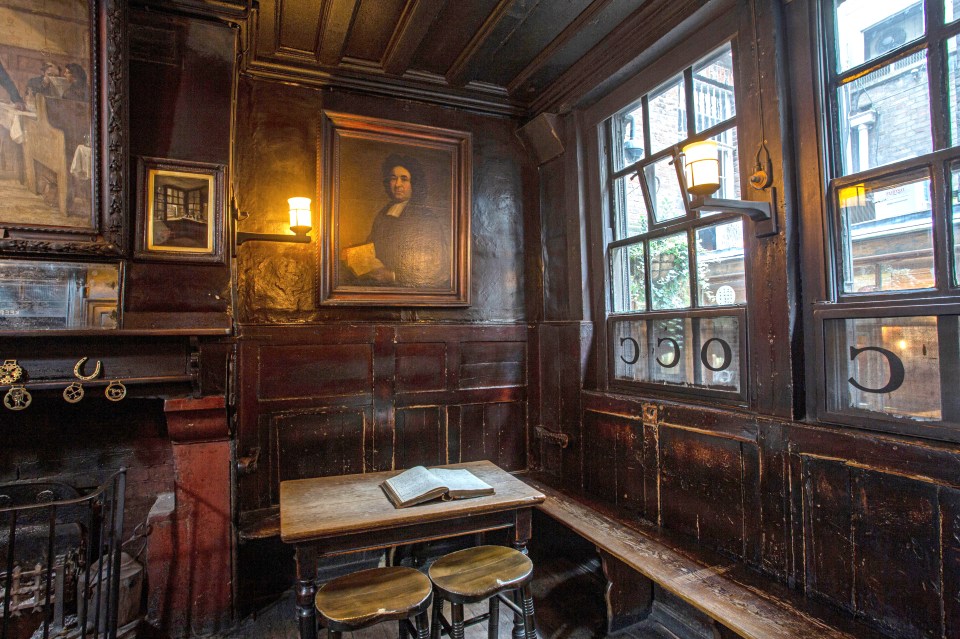 Interior view of Ye Olde Cheshire Cheese pub in London.