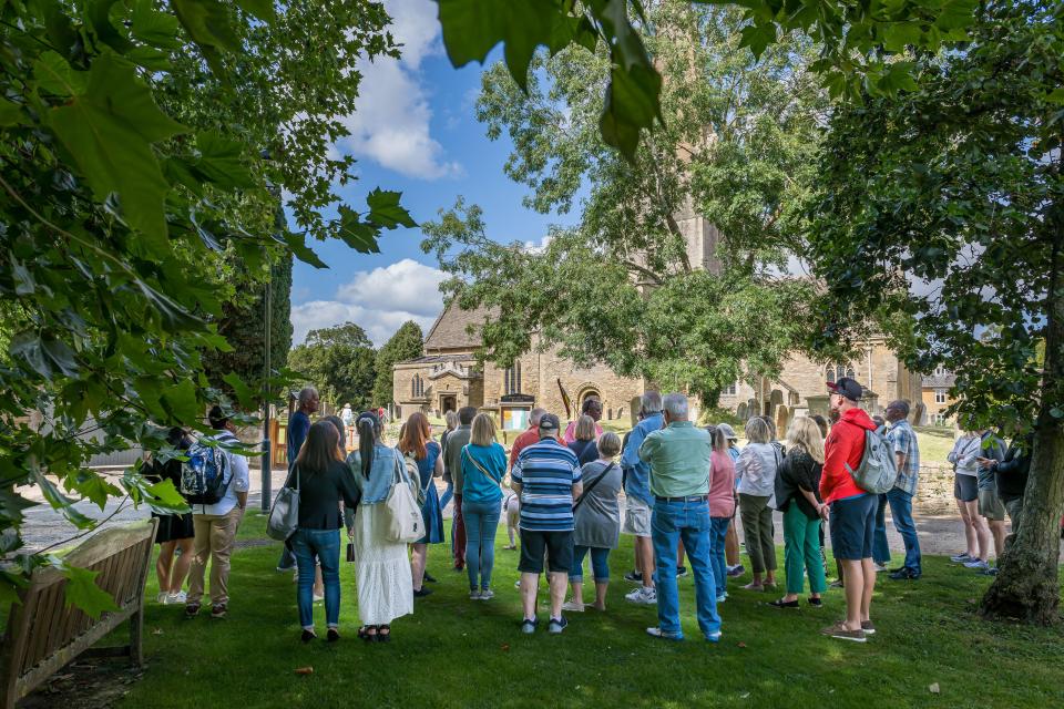 2XYFYF1 St Mary's Church,Bampton,Downton Abbey Location