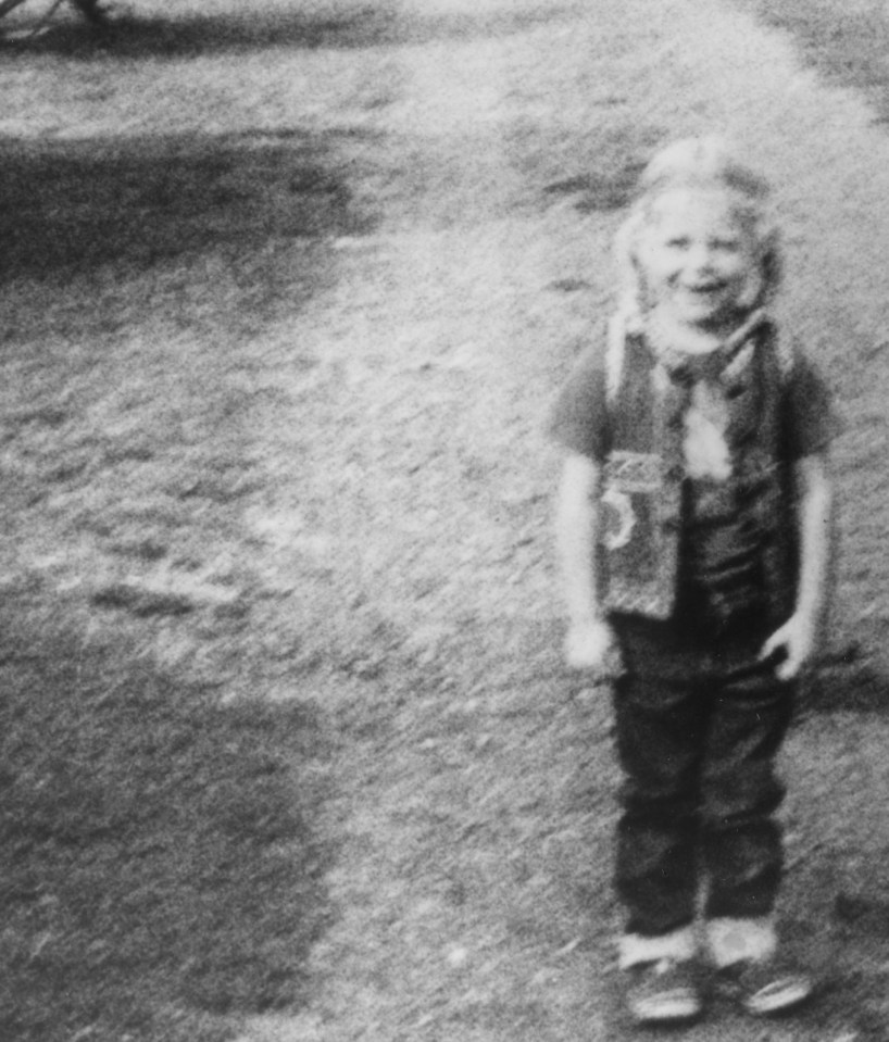 Black and white photo of murdered Leoni Keating as a child.