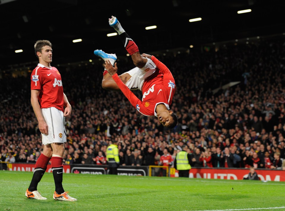 Nani of Manchester United celebrates a goal.