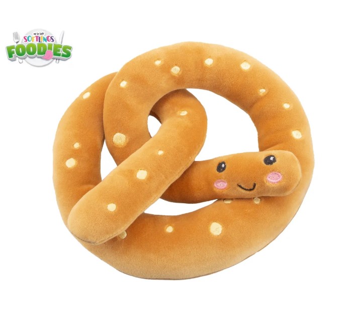 Soft pretzel plush toy.