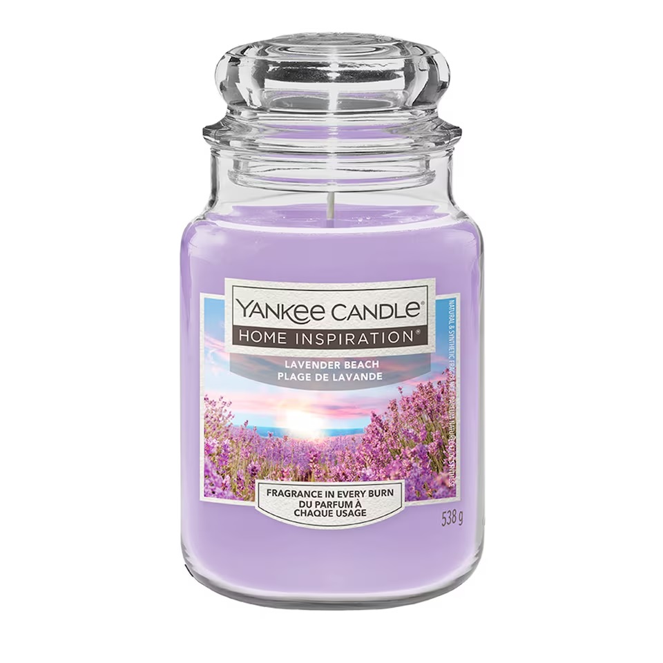 Yankee Candle Lavender Beach candle.