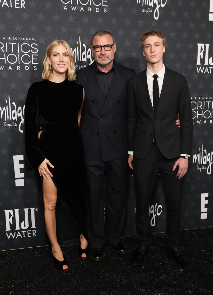 Taylor Neisen, Liev Schreiber, and Sasha Schreiber at the Critics Choice Awards.