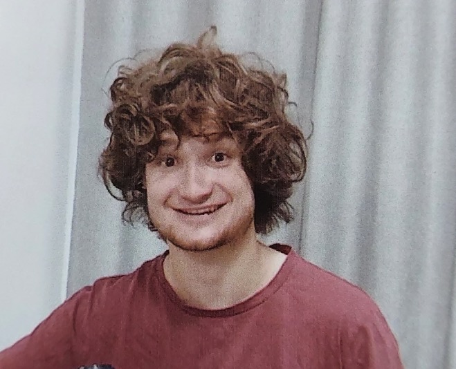 Photo of Ben, a missing 20-year-old man.