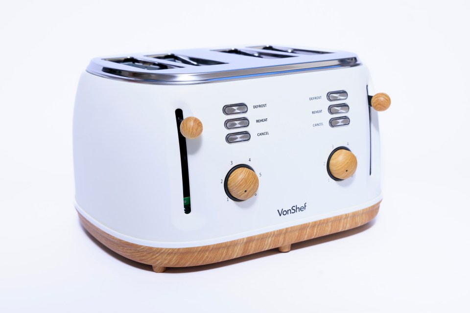 White and wood four-slice toaster.