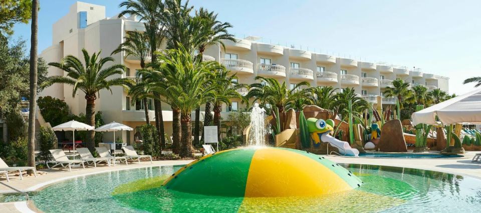 Iberostar Selection Albufera Park hotel pool with children's water features.