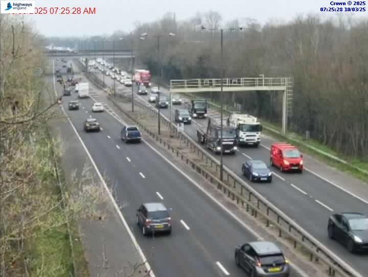 M4 motorway traffic near junctions 3 and 4.